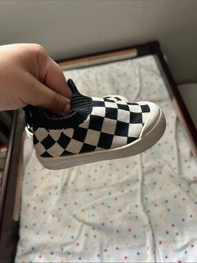 Toddler size 4 Checker Slip-On Sneakers